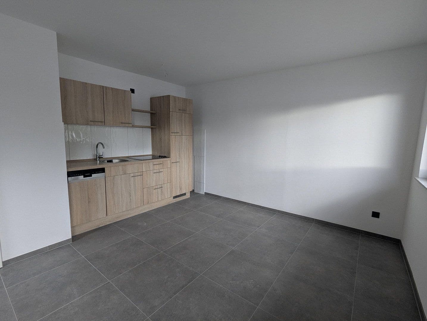 Prenájom bytu 1-izbový 30 m², Eschweiler, Severné Porýnie - Westfálsko Prenájom bytu 1-izbový 30 m², Eschweiler, Severné Porýnie - Westfálsko