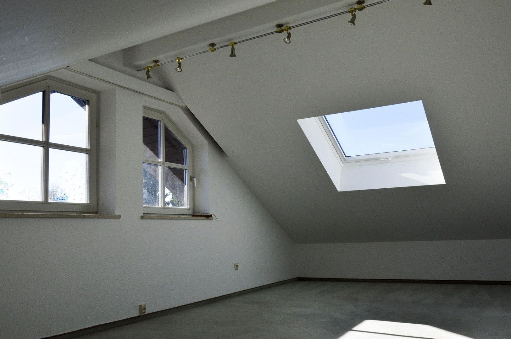 Predaj domu 171 m², pozemok 511 m², Portenlängerstraße 15 A, Grünwald, Bavorsko Predaj domu 171 m², pozemok 511 m², Portenlängerstraße 15 A, Grünwald, Bavorsko