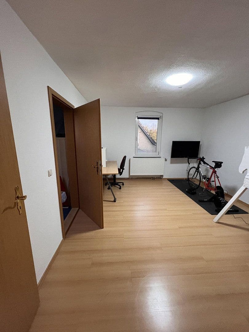 Predaj domu 187 m², pozemok 1.499 m², Roskow, Brandenbursko Predaj domu 187 m², pozemok 1.499 m², Roskow, Brandenbursko