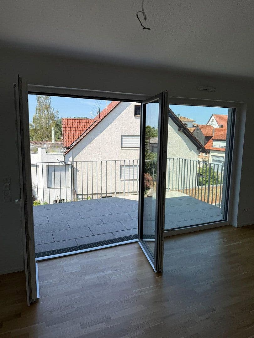Prenájom bytu 2-izbový 56 m², Affalterbach, Bádensko-Wurttembersko Prenájom bytu 2-izbový 56 m², Affalterbach, Bádensko-Wurttembersko