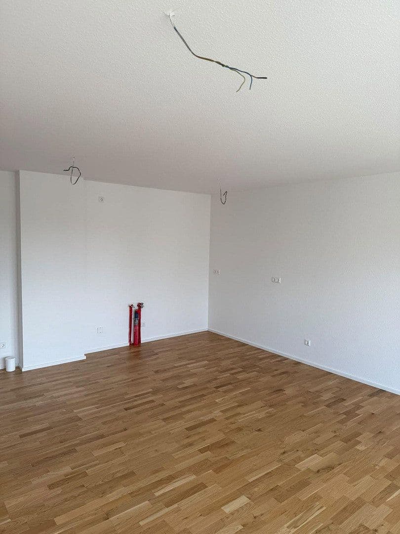 Prenájom bytu 2-izbový 56 m², Affalterbach, Bádensko-Wurttembersko Prenájom bytu 2-izbový 56 m², Affalterbach, Bádensko-Wurttembersko