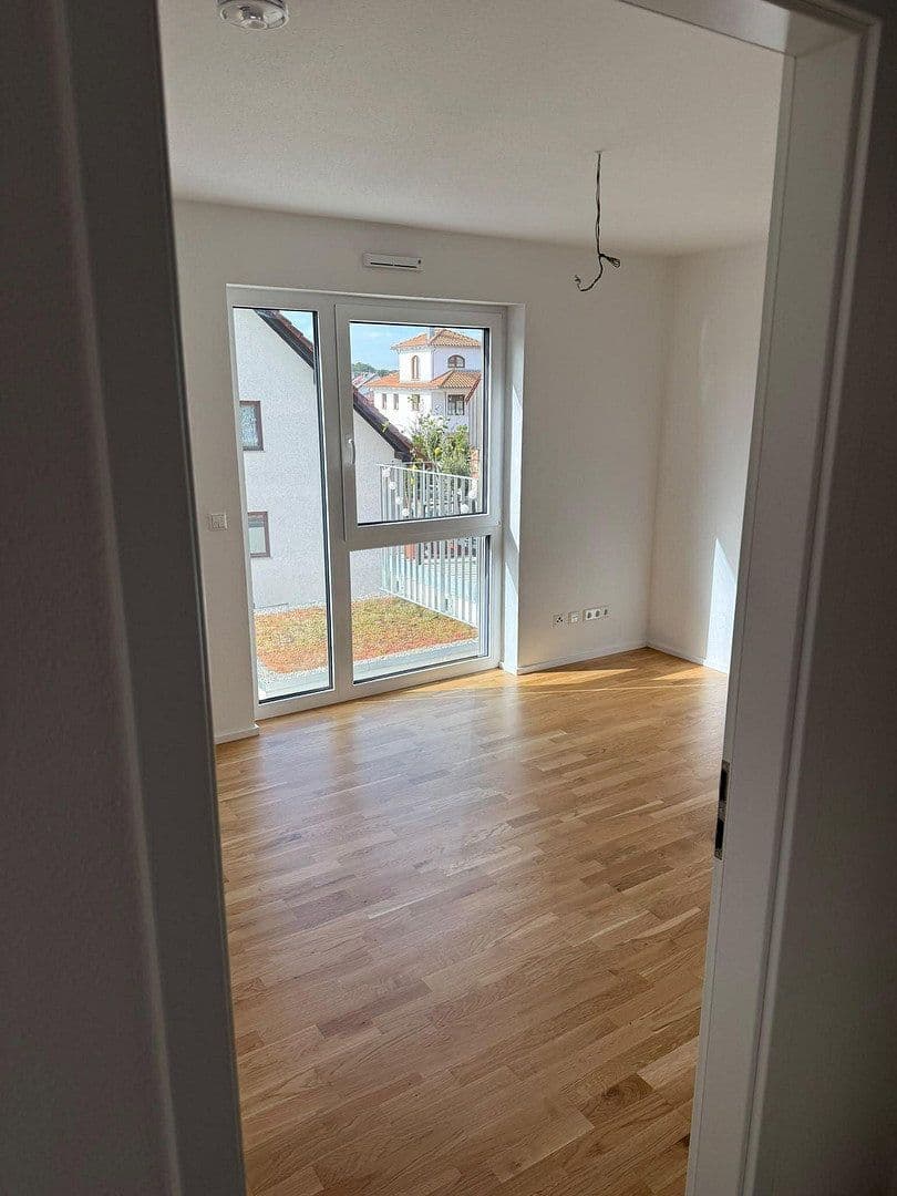 Prenájom bytu 2-izbový 56 m², Affalterbach, Bádensko-Wurttembersko Prenájom bytu 2-izbový 56 m², Affalterbach, Bádensko-Wurttembersko