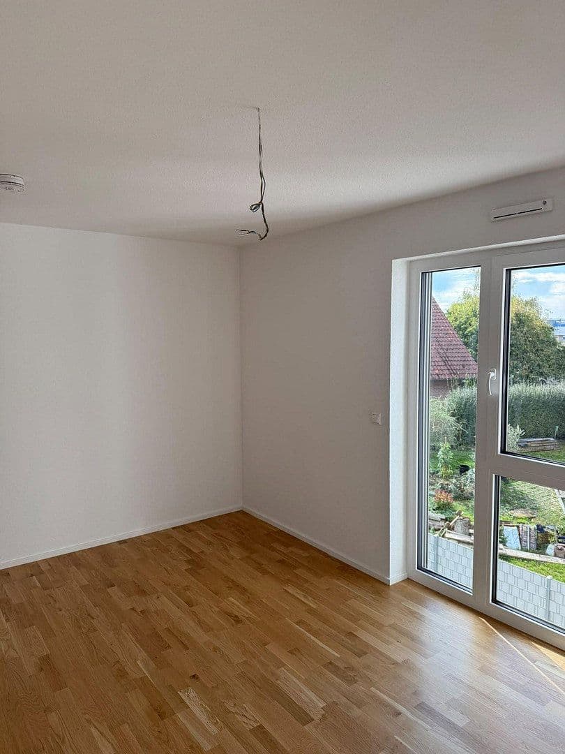 Prenájom bytu 2-izbový 56 m², Affalterbach, Bádensko-Wurttembersko Prenájom bytu 2-izbový 56 m², Affalterbach, Bádensko-Wurttembersko