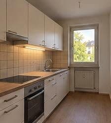 Prenájom bytu 3-izbový 76 m², München, Bavorsko Prenájom bytu 3-izbový 76 m², München, Bavorsko