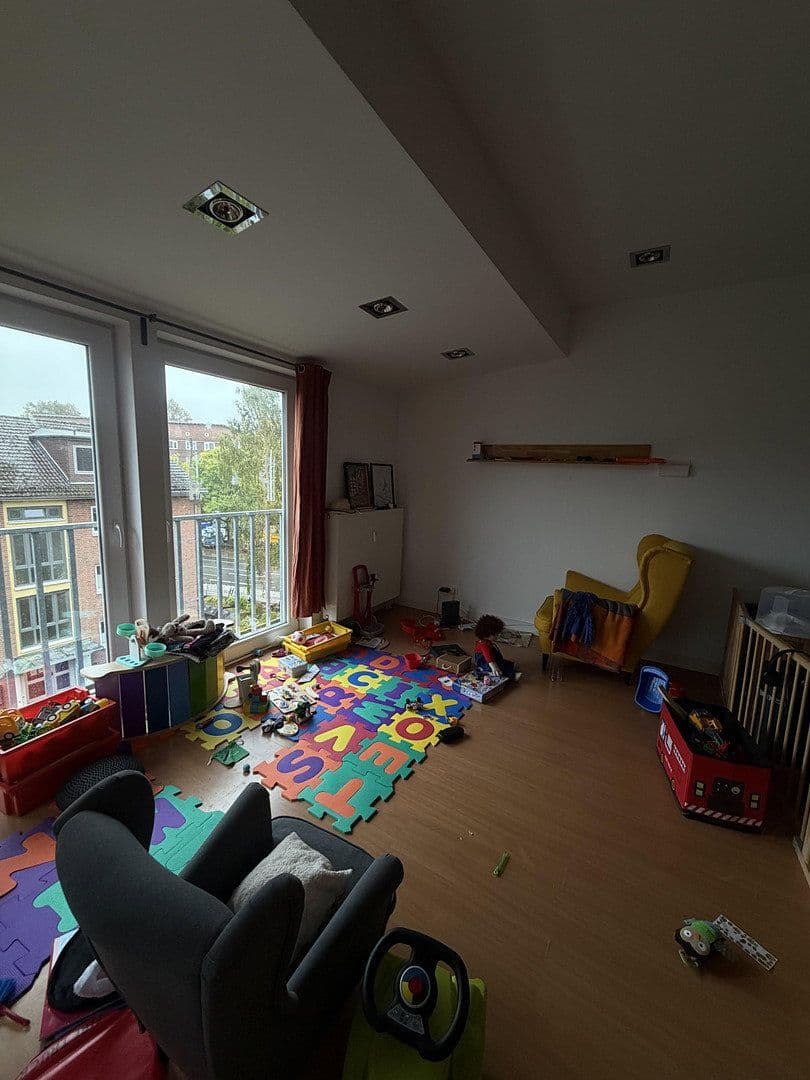 Prenájom bytu 3-izbový 65 m², Nebendahlstraße 19, Hamburg, Hamburg Prenájom bytu 3-izbový 65 m², Nebendahlstraße 19, Hamburg, Hamburg