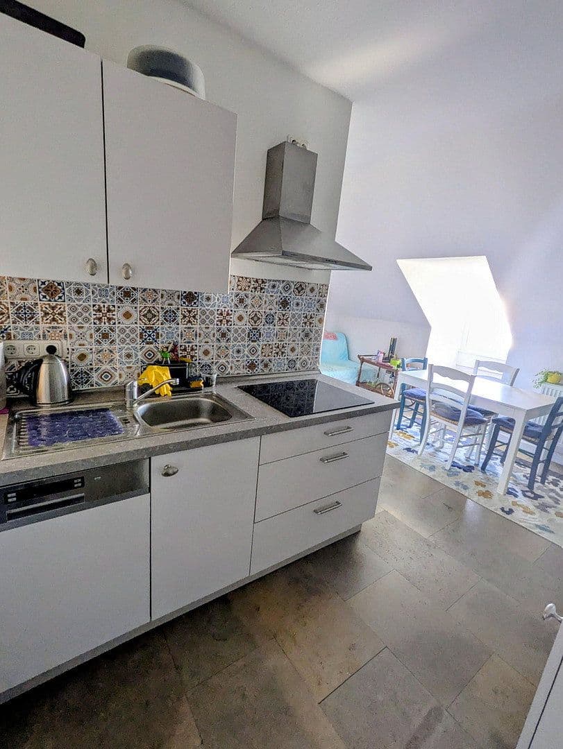 Prenájom bytu 2-izbový 53 m², Würzburg, Bavorsko Prenájom bytu 2-izbový 53 m², Würzburg, Bavorsko
