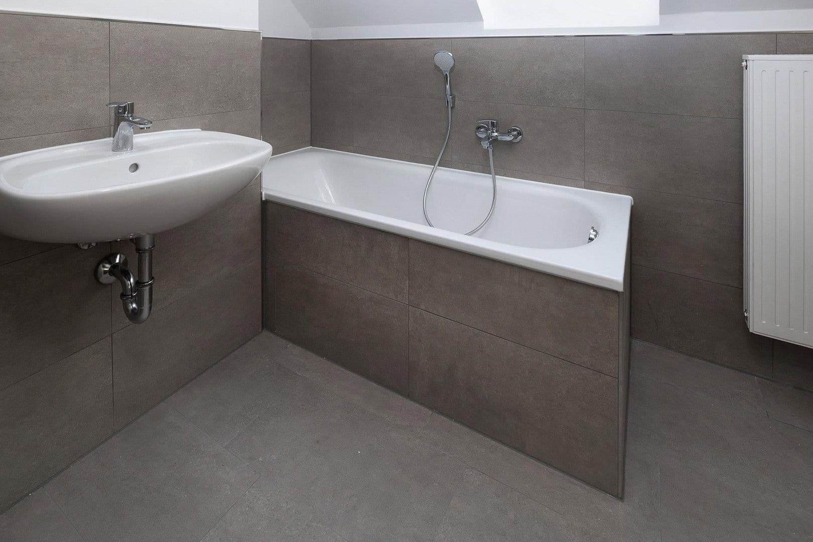 Predaj domu 123 m², pozemok 384 m², Brandenburg, Brandenbursko Predaj domu 123 m², pozemok 384 m², Brandenburg, Brandenbursko