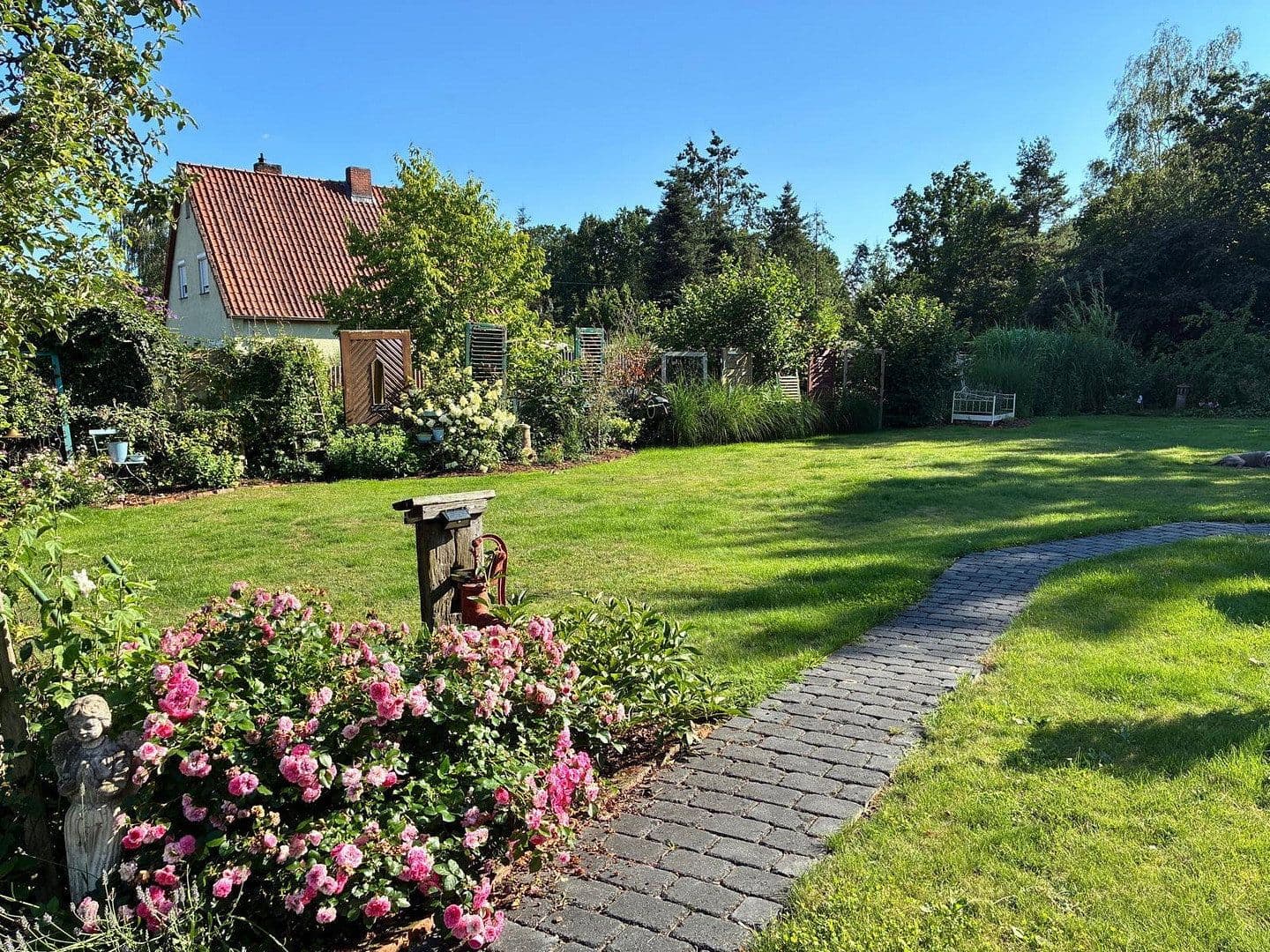 Predaj domu 235 m², pozemok 1.935 m², Wrestedt, Dolné Sasko Predaj domu 235 m², pozemok 1.935 m², Wrestedt, Dolné Sasko