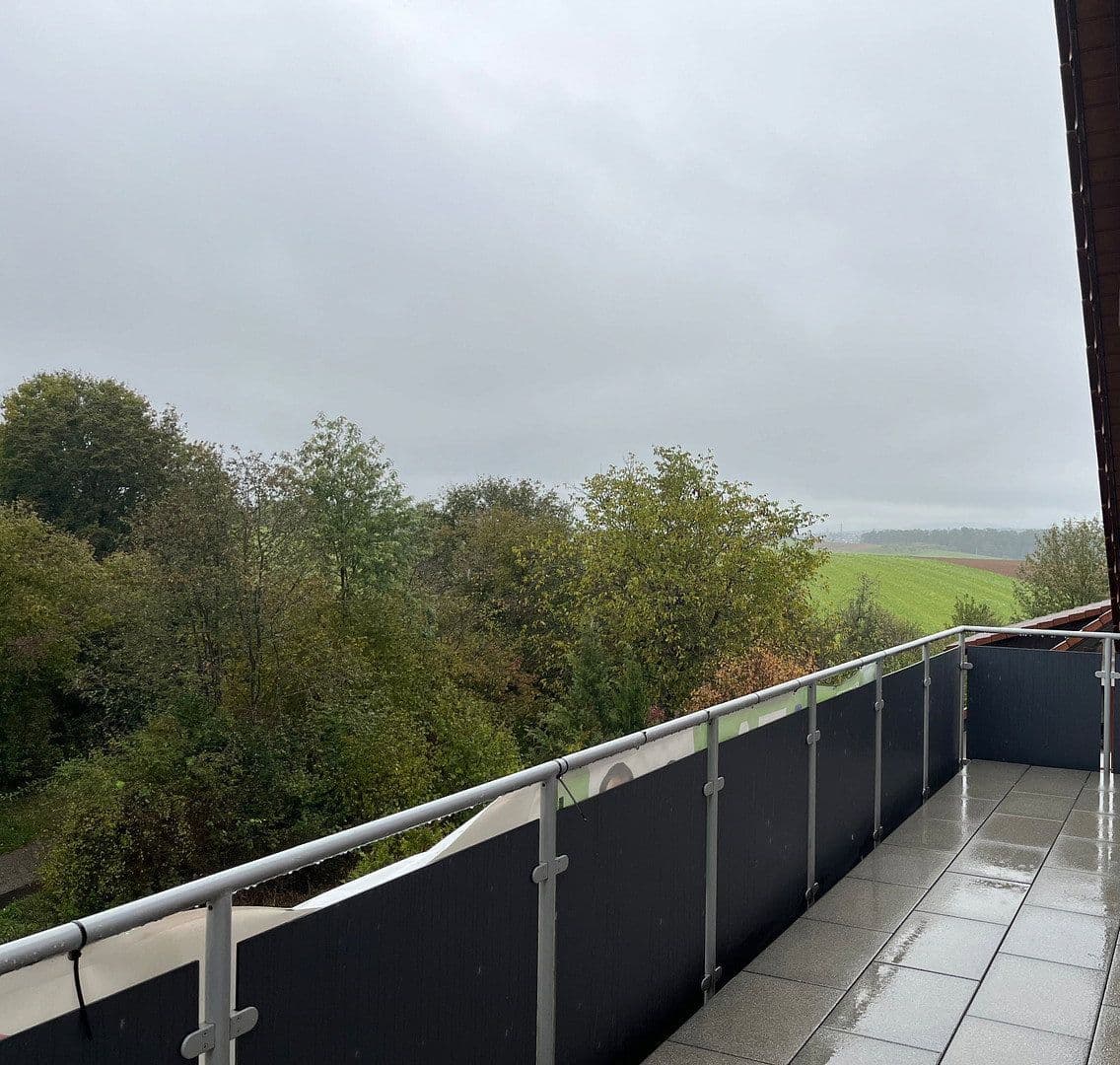 Prenájom bytu 3-izbový 83 m², Weissach im Tal, Bádensko-Wurttembersko Prenájom bytu 3-izbový 83 m², Weissach im Tal, Bádensko-Wurttembersko