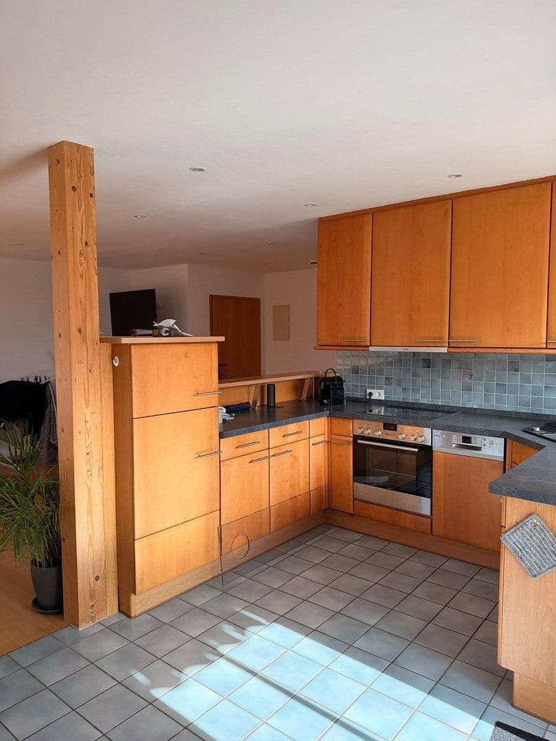 Prenájom bytu 3-izbový 73 m², Buchenweg 16, Kirchberg an der Murr, Bádensko-Wurttembersko Prenájom bytu 3-izbový 73 m², Buchenweg 16, Kirchberg an der Murr, Bádensko-Wurttembersko