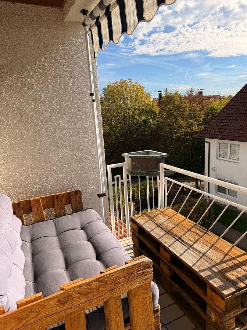 Prenájom bytu 3-izbový 73 m², Buchenweg 16, Kirchberg an der Murr, Bádensko-Wurttembersko Prenájom bytu 3-izbový 73 m², Buchenweg 16, Kirchberg an der Murr, Bádensko-Wurttembersko