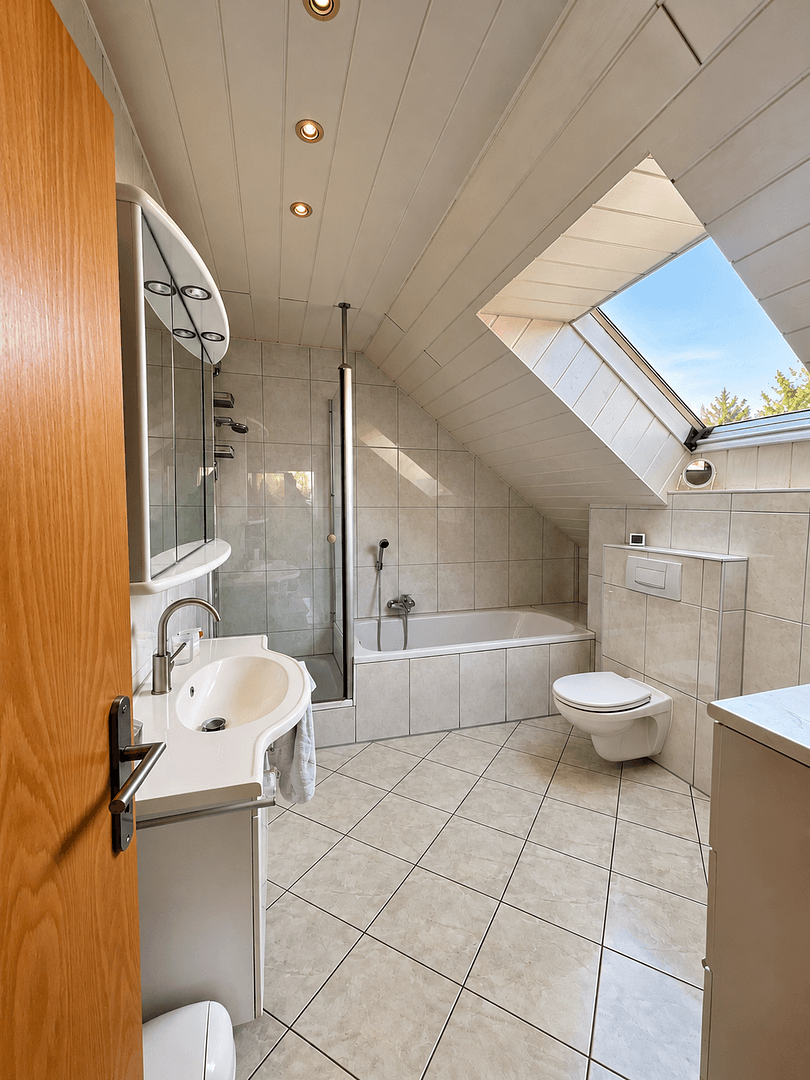 Predaj domu 94 m², pozemok 200 m², Riedstadt, Hesensko Predaj domu 94 m², pozemok 200 m², Riedstadt, Hesensko