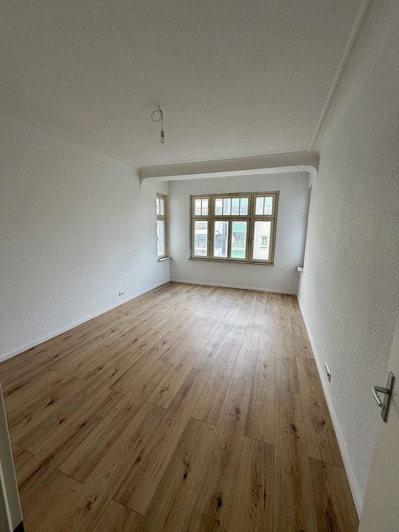 Prenájom bytu 2-izbový 55 m², Bahnstraße 40, Ratingen, Severné Porýnie - Westfálsko Prenájom bytu 2-izbový 55 m², Bahnstraße 40, Ratingen, Severné Porýnie - Westfálsko