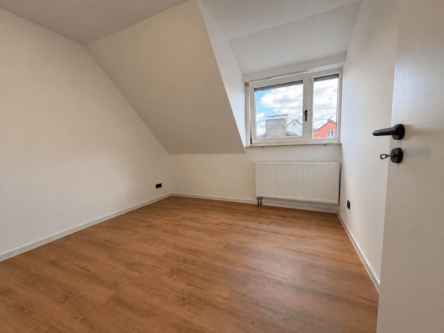 Predaj bytu 5-izbový 105 m², Filderstadt, Bádensko-Wurttembersko Predaj bytu 5-izbový 105 m², Filderstadt, Bádensko-Wurttembersko