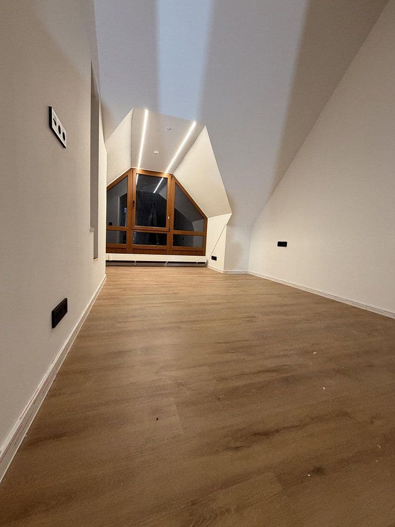 Predaj bytu 5-izbový 105 m², Filderstadt, Bádensko-Wurttembersko Predaj bytu 5-izbový 105 m², Filderstadt, Bádensko-Wurttembersko