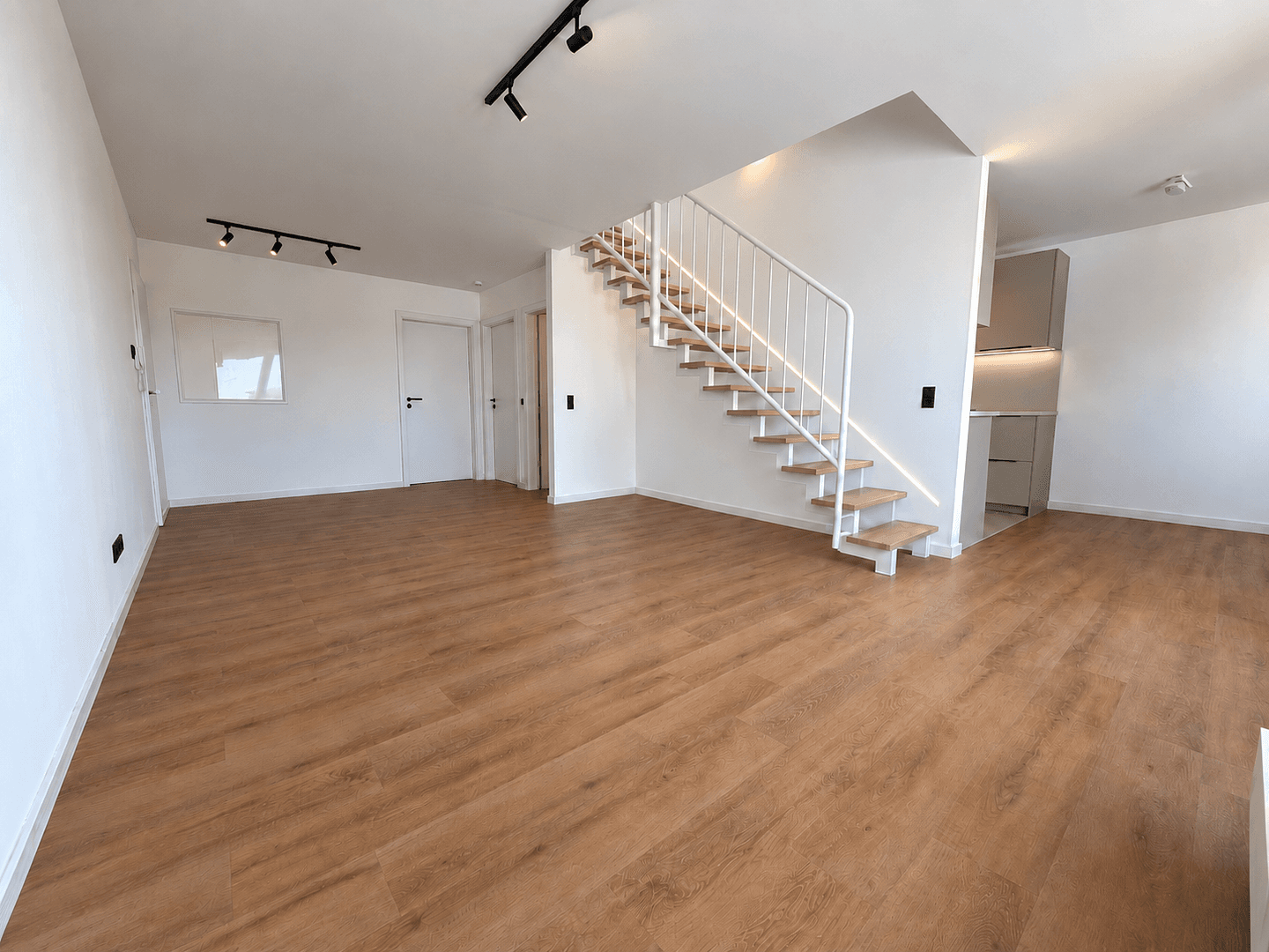 Predaj bytu 5-izbový 105 m², Filderstadt, Bádensko-Wurttembersko Predaj bytu 5-izbový 105 m², Filderstadt, Bádensko-Wurttembersko