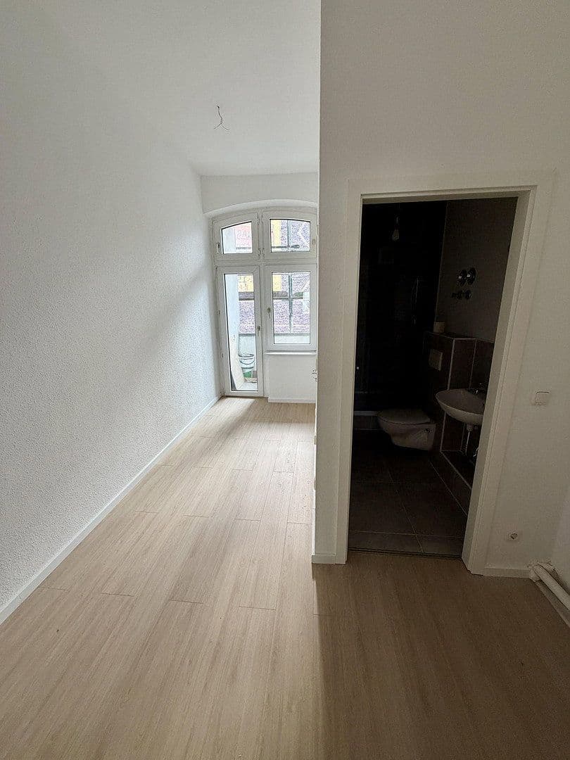 Prenájom bytu 1-izbový 33 m², Bahnstraße 40, Ratingen, Severné Porýnie - Westfálsko Prenájom bytu 1-izbový 33 m², Bahnstraße 40, Ratingen, Severné Porýnie - Westfálsko
