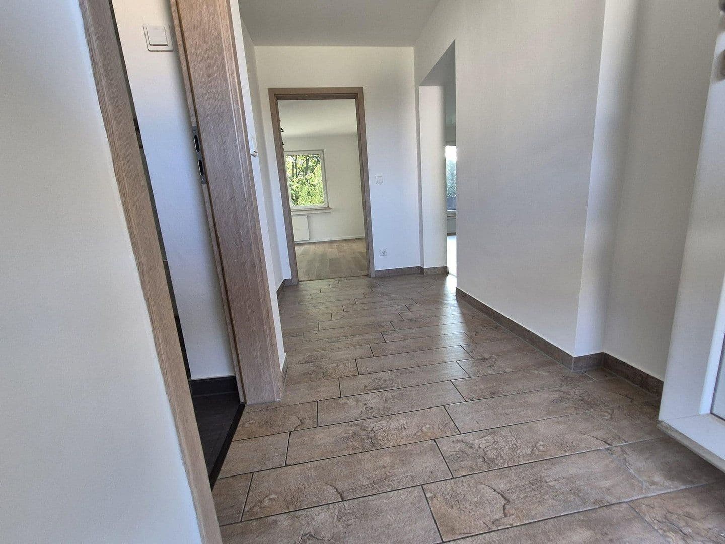 Prenájom bytu 3-izbový 71 m², Hausackerstr. 11, Essen, Severné Porýnie - Westfálsko Prenájom bytu 3-izbový 71 m², Hausackerstr. 11, Essen, Severné Porýnie - Westfálsko