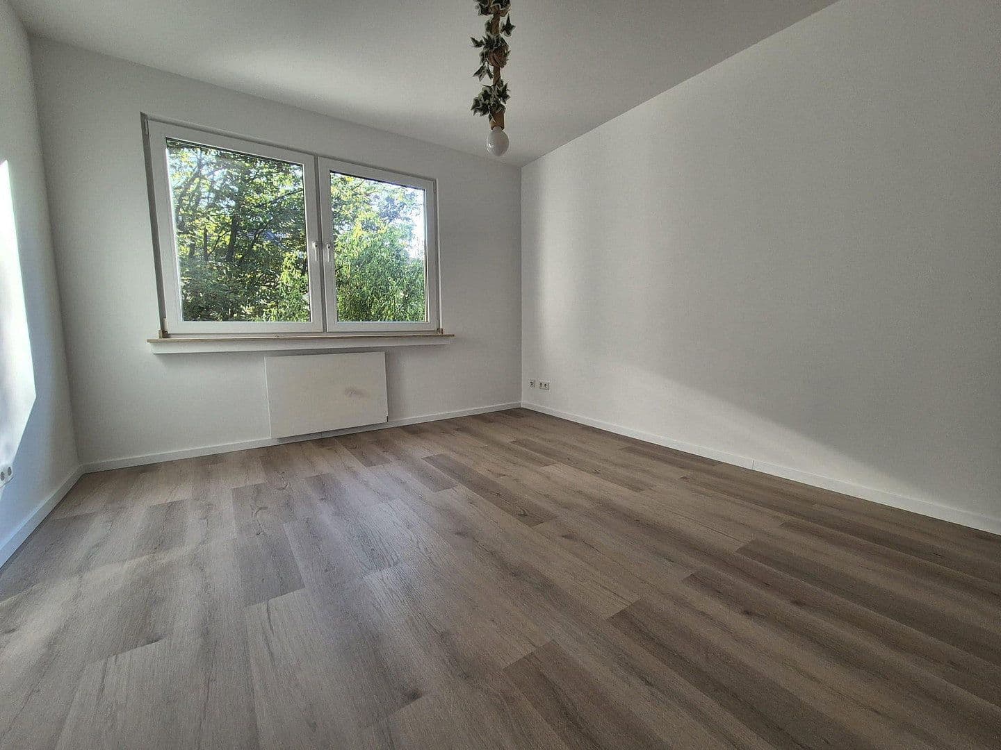 Prenájom bytu 3-izbový 71 m², Hausackerstr. 11, Essen, Severné Porýnie - Westfálsko Prenájom bytu 3-izbový 71 m², Hausackerstr. 11, Essen, Severné Porýnie - Westfálsko