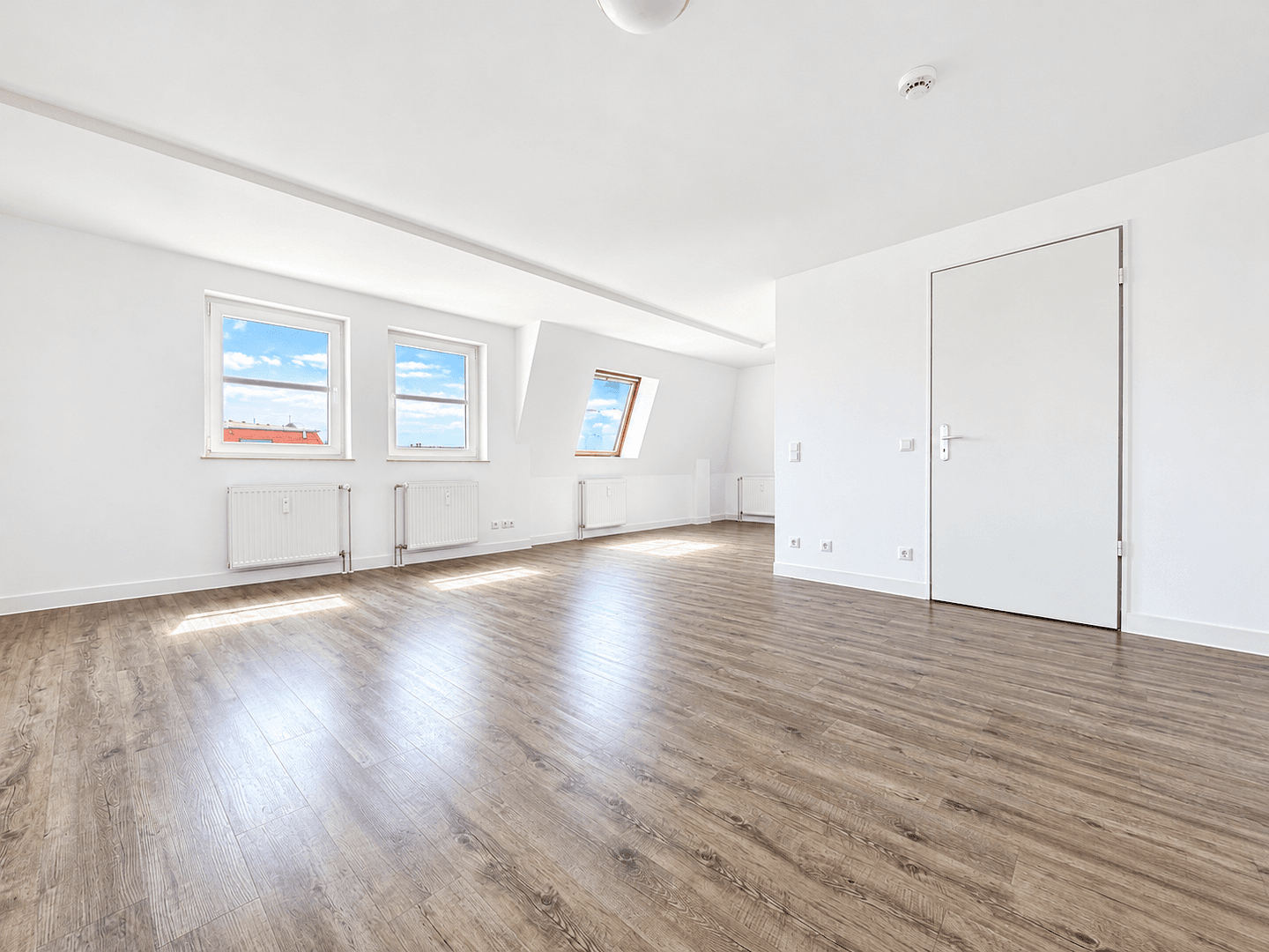 Prenájom bytu 2-izbový 52 m², Berliner Straße 25, Dresden, Sasko Prenájom bytu 2-izbový 52 m², Berliner Straße 25, Dresden, Sasko