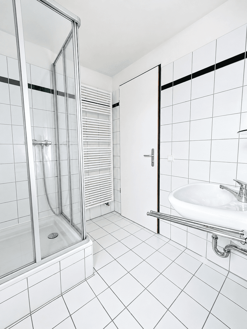 Prenájom bytu 2-izbový 52 m², Berliner Straße 25, Dresden, Sasko Prenájom bytu 2-izbový 52 m², Berliner Straße 25, Dresden, Sasko