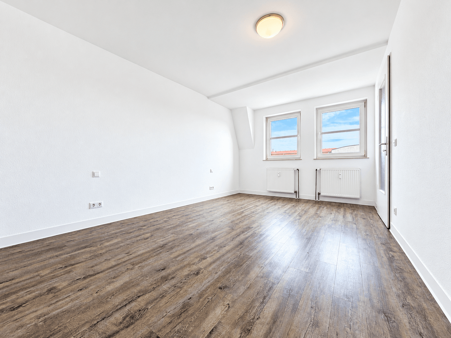 Prenájom bytu 2-izbový 52 m², Berliner Straße 25, Dresden, Sasko Prenájom bytu 2-izbový 52 m², Berliner Straße 25, Dresden, Sasko