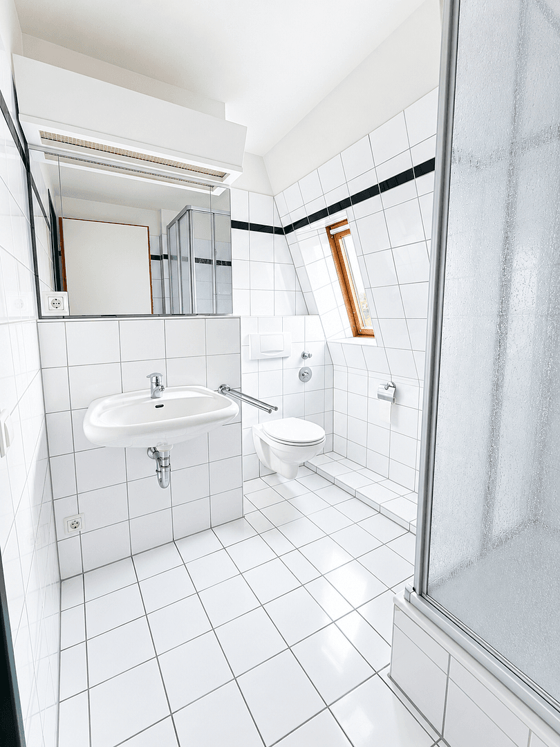Prenájom bytu 2-izbový 52 m², Berliner Straße 25, Dresden, Sasko Prenájom bytu 2-izbový 52 m², Berliner Straße 25, Dresden, Sasko
