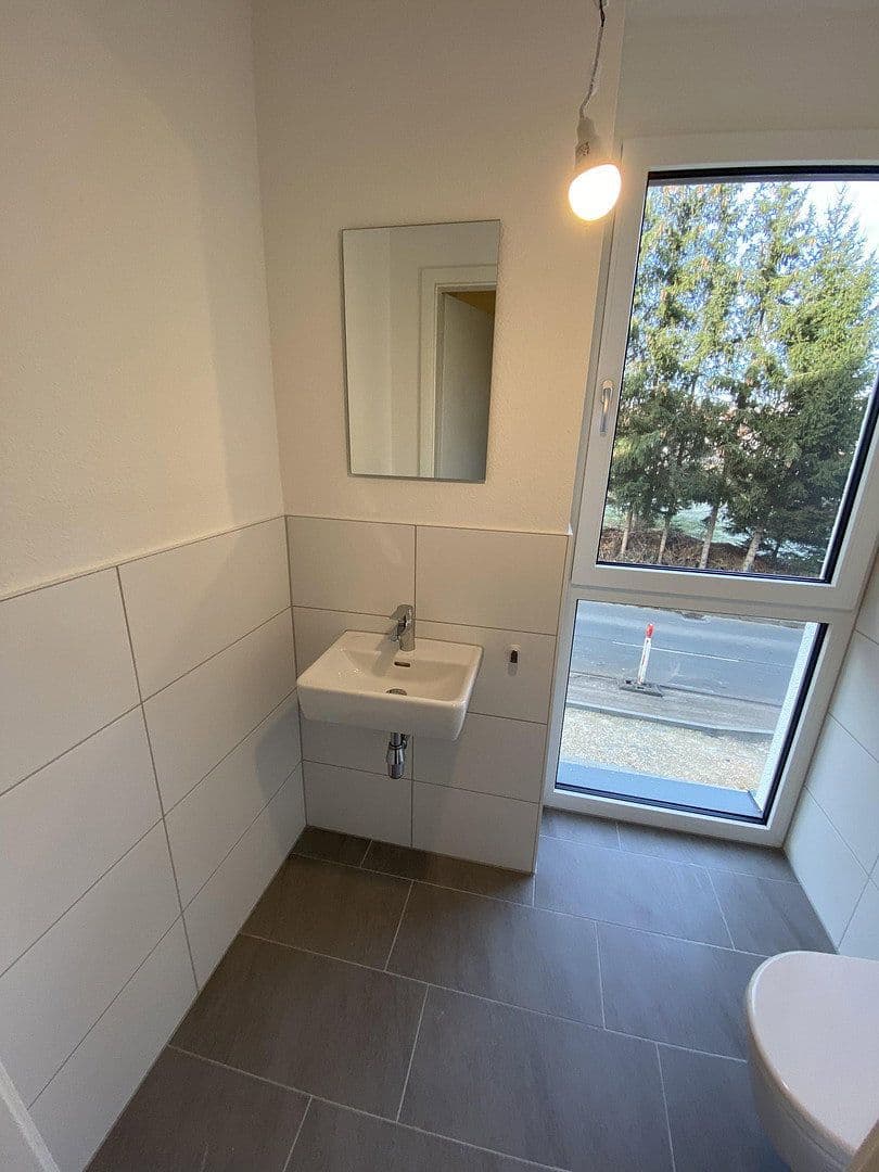 Prenájom bytu 3-izbový 110 m², Schwäbisch Gmünd, Bádensko-Wurttembersko Prenájom bytu 3-izbový 110 m², Schwäbisch Gmünd, Bádensko-Wurttembersko