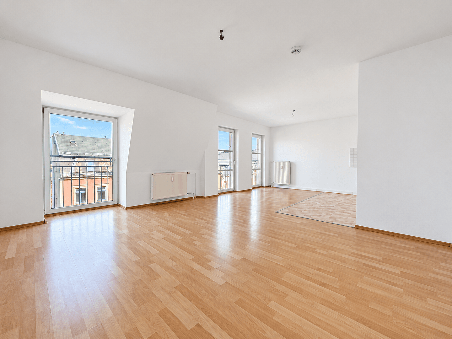 Prenájom bytu 2-izbový 60 m², Berliner Straße 23, Dresden, Sasko Prenájom bytu 2-izbový 60 m², Berliner Straße 23, Dresden, Sasko