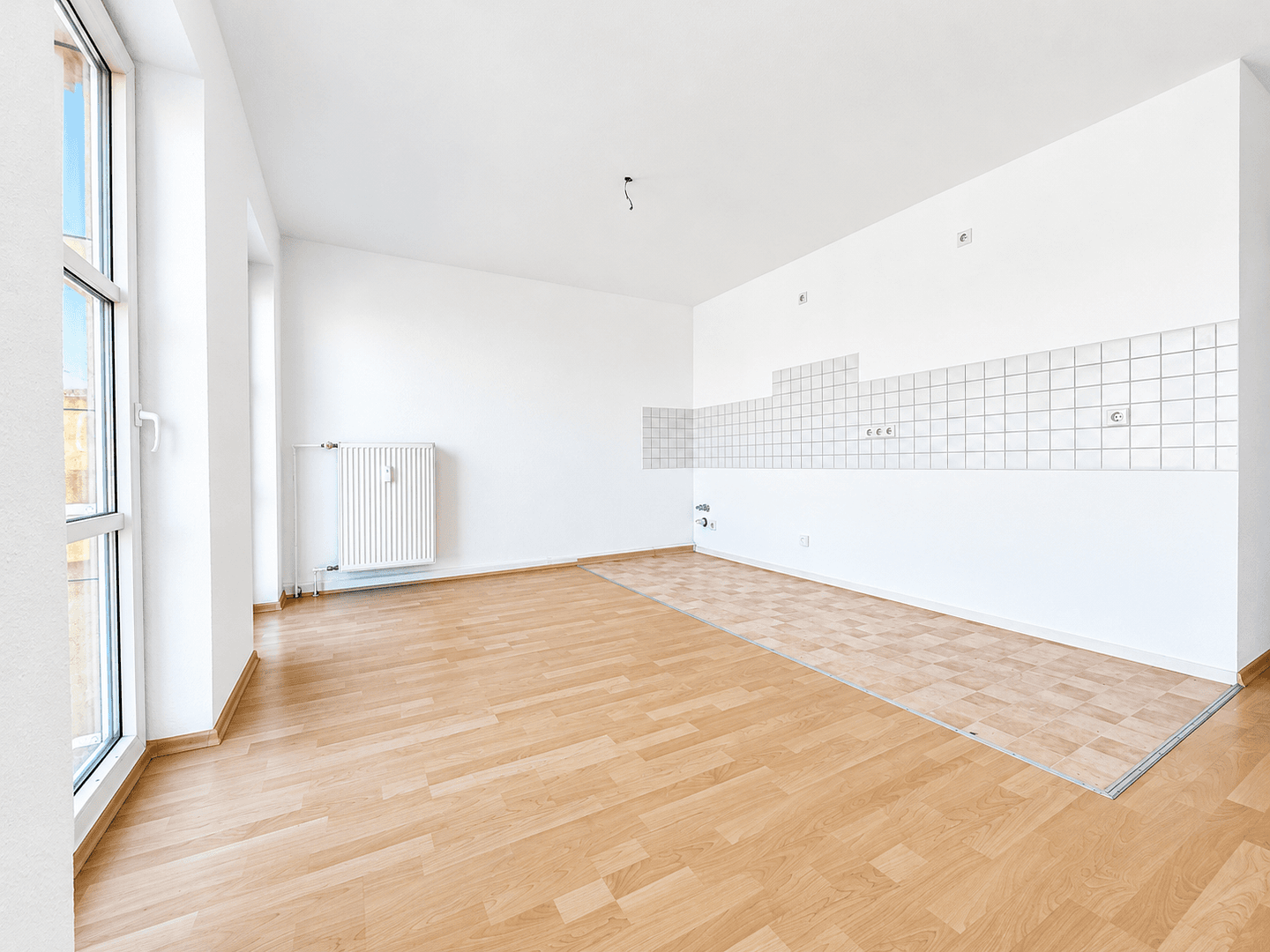 Prenájom bytu 2-izbový 60 m², Berliner Straße 23, Dresden, Sasko Prenájom bytu 2-izbový 60 m², Berliner Straße 23, Dresden, Sasko