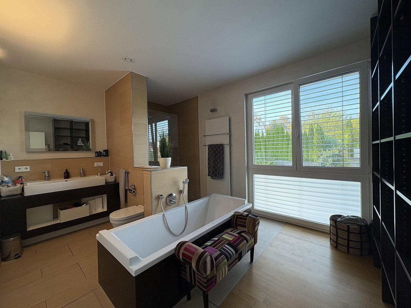 Predaj bytu 5-izbový 193 m², Schweinfurt, Bavorsko Predaj bytu 5-izbový 193 m², Schweinfurt, Bavorsko