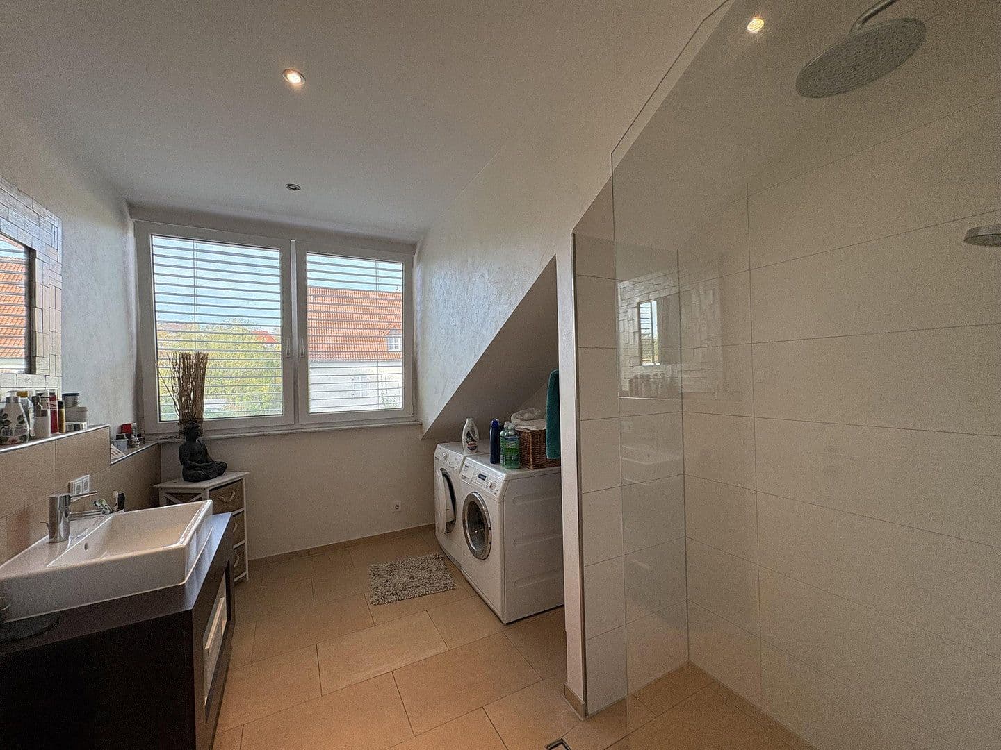 Predaj bytu 5-izbový 193 m², Schweinfurt, Bavorsko Predaj bytu 5-izbový 193 m², Schweinfurt, Bavorsko