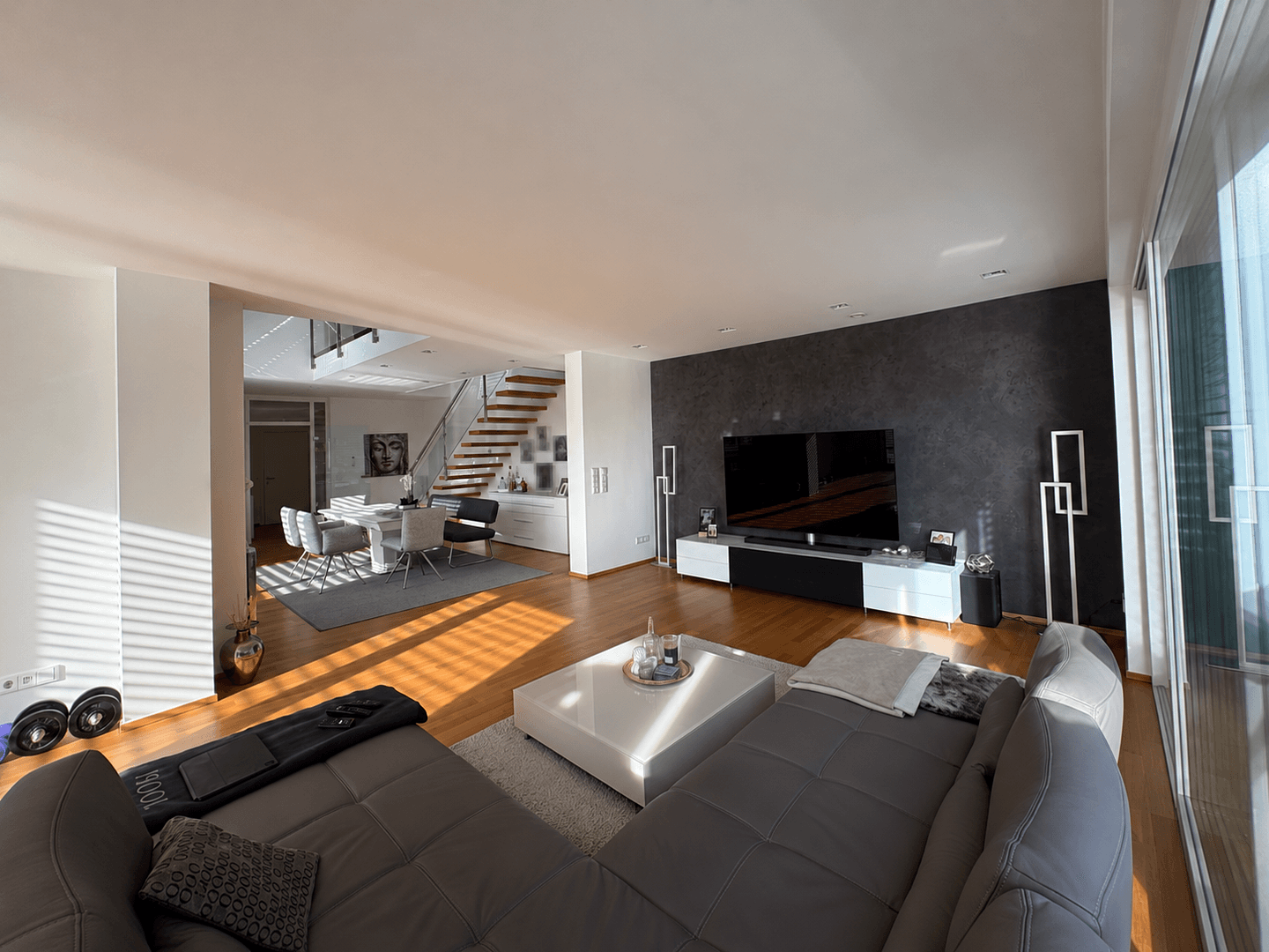 Predaj bytu 5-izbový 193 m², Schweinfurt, Bavorsko Predaj bytu 5-izbový 193 m², Schweinfurt, Bavorsko