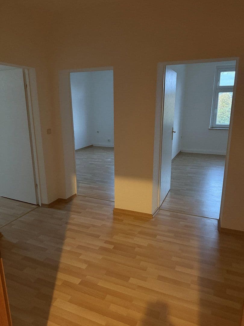 Prenájom bytu 2-izbový 65 m², Wanzleben-Börde, Sasko-Anhaltsko Prenájom bytu 2-izbový 65 m², Wanzleben-Börde, Sasko-Anhaltsko