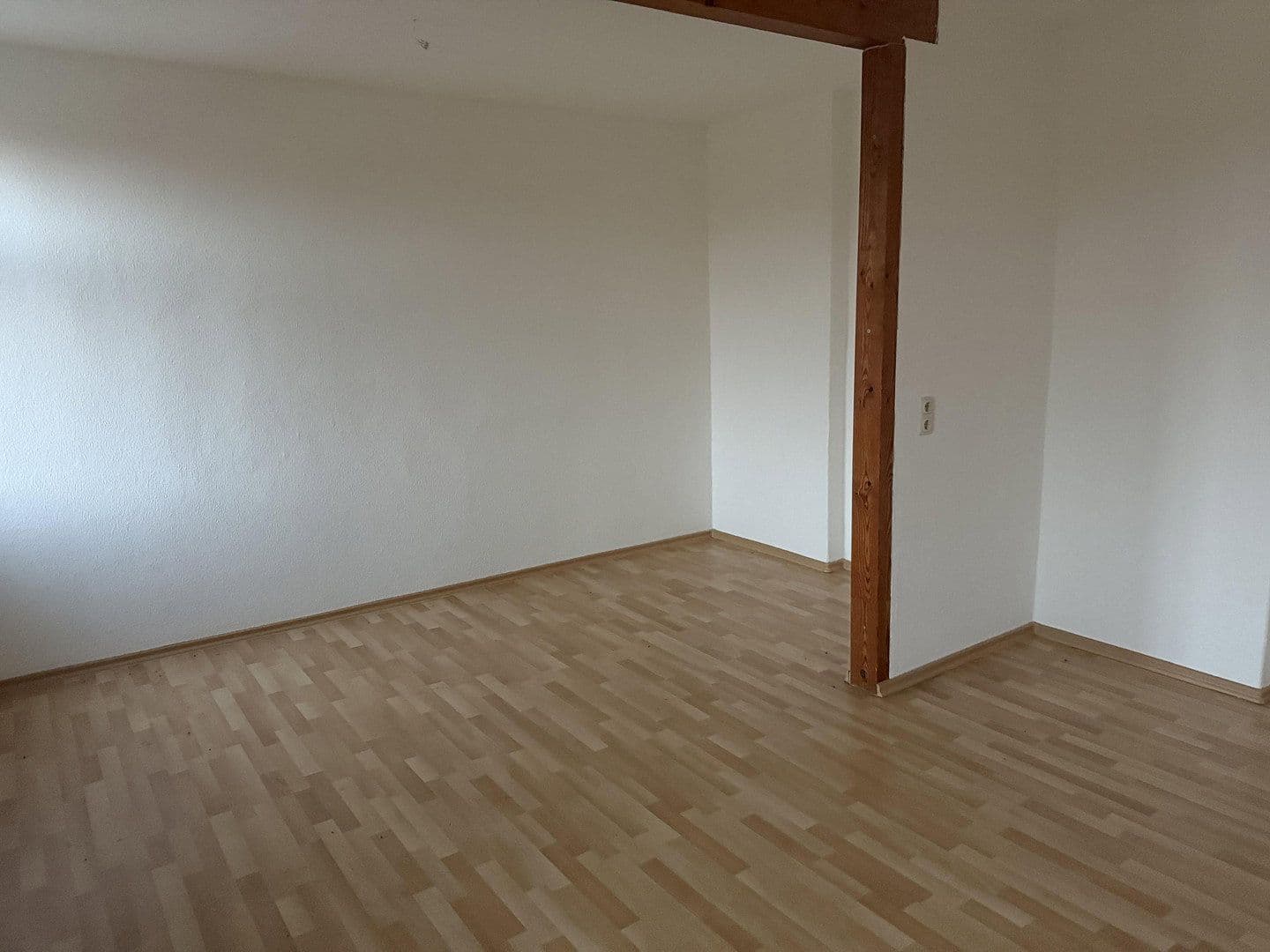 Prenájom bytu 2-izbový 65 m², Wanzleben-Börde, Sasko-Anhaltsko Prenájom bytu 2-izbový 65 m², Wanzleben-Börde, Sasko-Anhaltsko