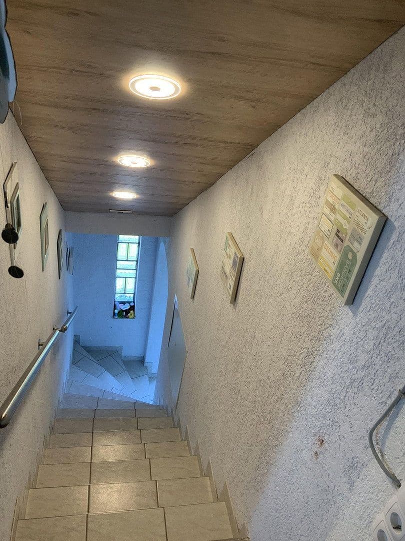 Predaj domu 180 m², pozemok 486 m², Neu-Anspach, Hesensko Predaj domu 180 m², pozemok 486 m², Neu-Anspach, Hesensko