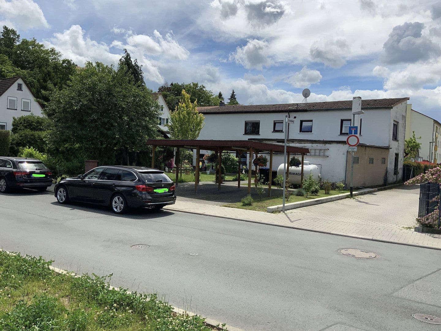 Predaj domu 180 m², pozemok 486 m², Neu-Anspach, Hesensko Predaj domu 180 m², pozemok 486 m², Neu-Anspach, Hesensko