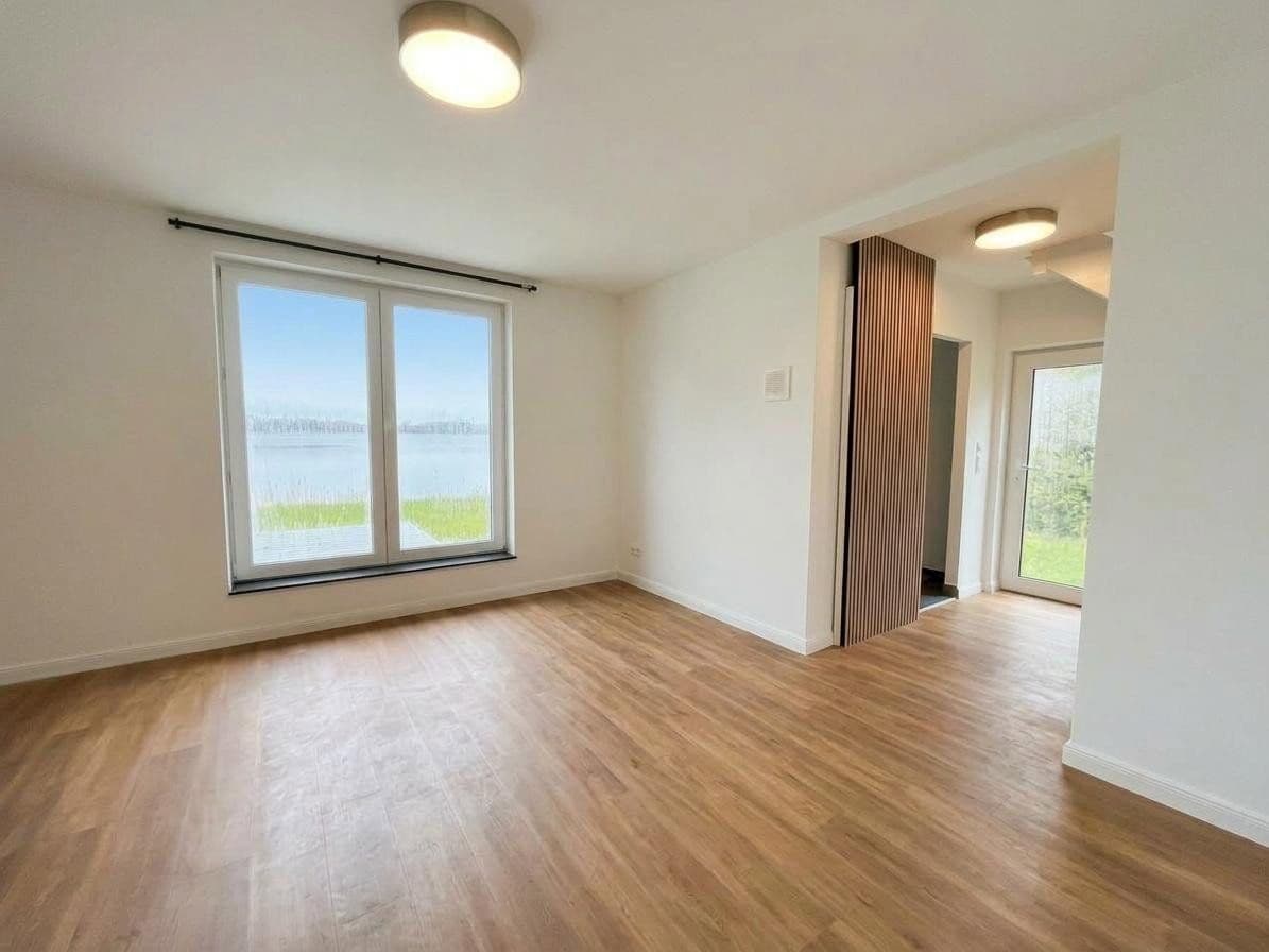 Prenájom domu 95 m², pozemok 1.300 m², Malente, Šlezvicko-Holštajnsko Prenájom domu 95 m², pozemok 1.300 m², Malente, Šlezvicko-Holštajnsko