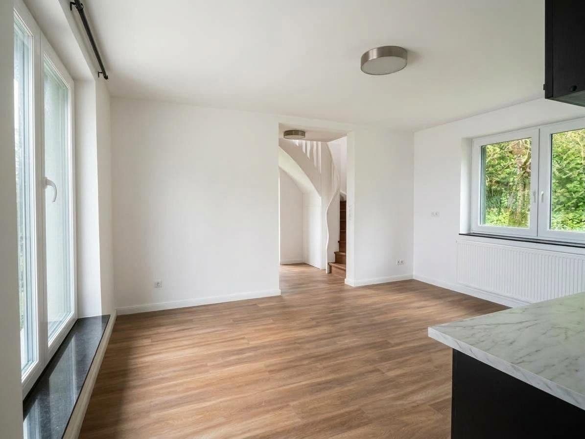 Prenájom domu 95 m², pozemok 1.300 m², Malente, Šlezvicko-Holštajnsko Prenájom domu 95 m², pozemok 1.300 m², Malente, Šlezvicko-Holštajnsko