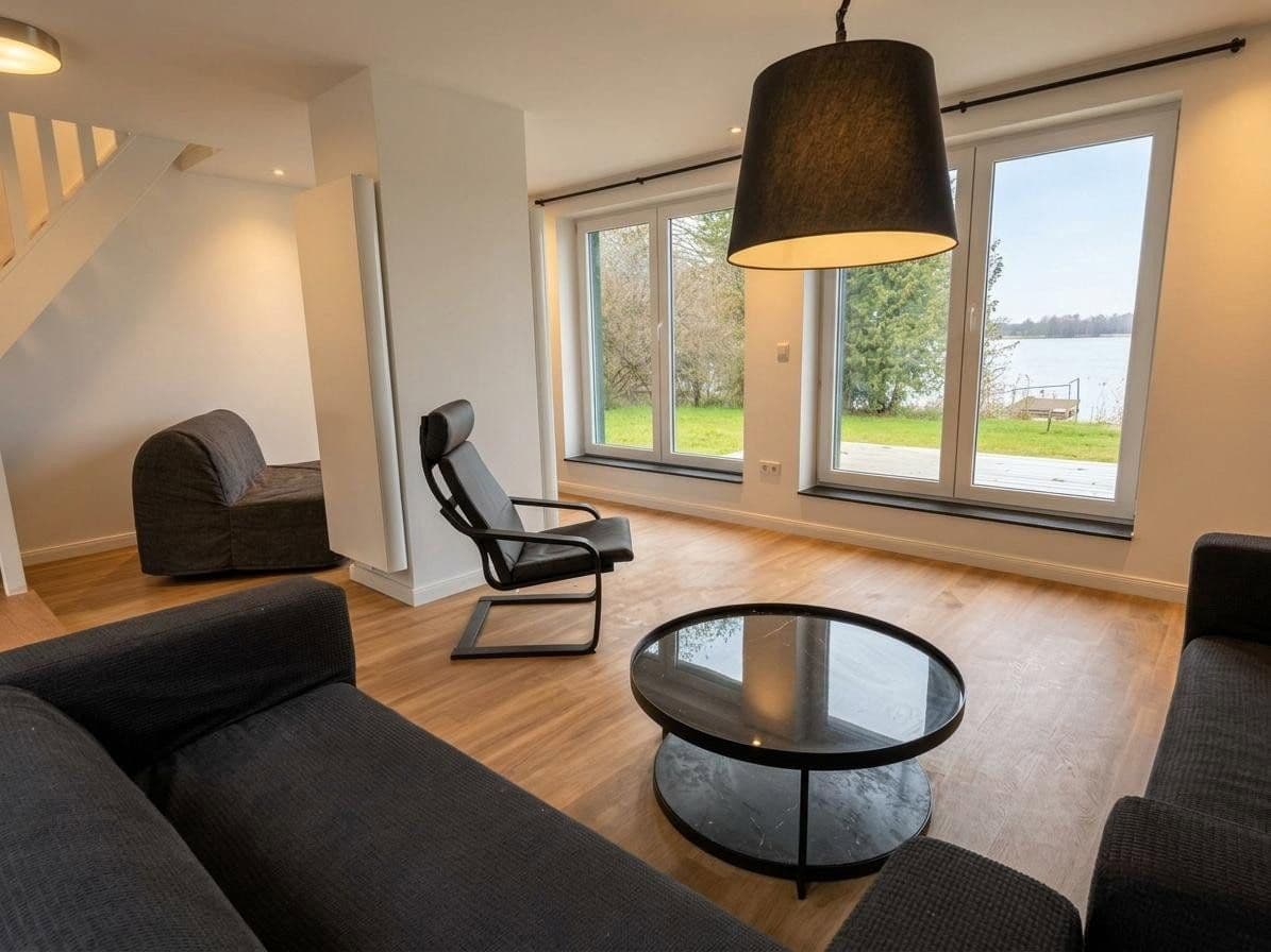 Prenájom domu 95 m², pozemok 1.300 m², Malente, Šlezvicko-Holštajnsko Prenájom domu 95 m², pozemok 1.300 m², Malente, Šlezvicko-Holštajnsko