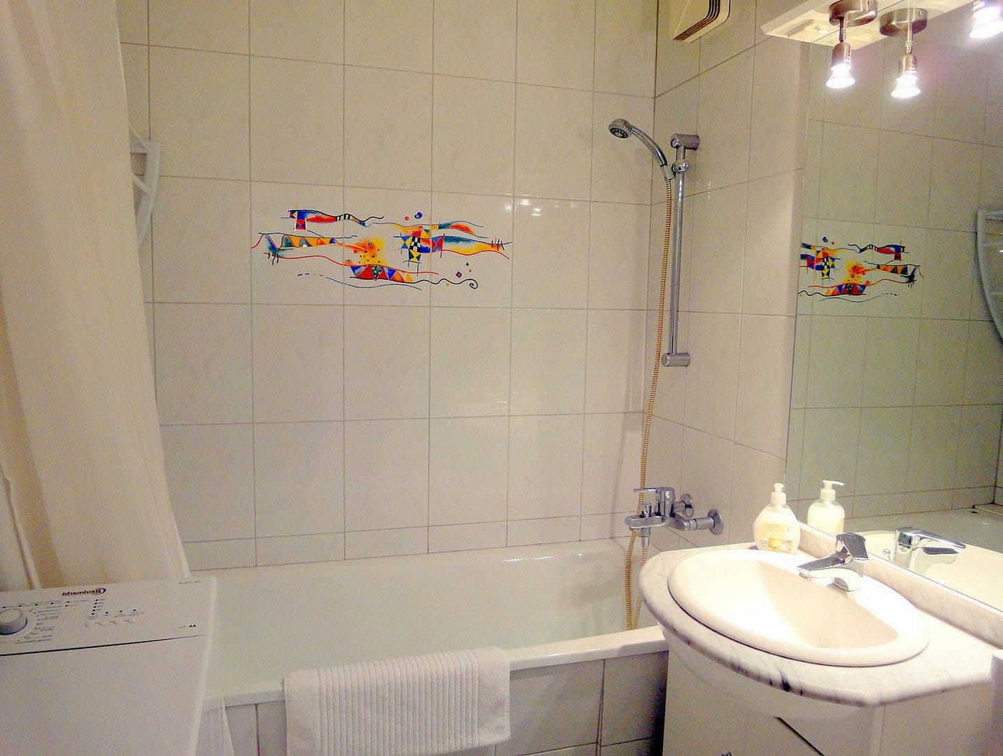 Prenájom bytu 1-izbový 30 m², Holzmarktstraße 73, Berlin, Berlín Prenájom bytu 1-izbový 30 m², Holzmarktstraße 73, Berlin, Berlín