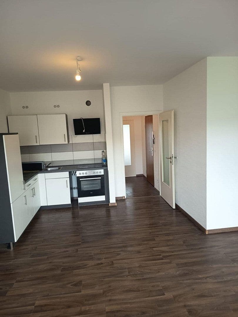 Prenájom bytu 2-izbový 50 m², Mülsen, Sasko Prenájom bytu 2-izbový 50 m², Mülsen, Sasko