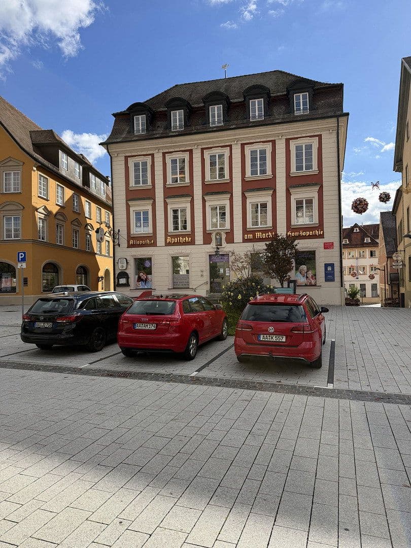 Prenájom kancelárie 150 m², Marktplatz 18, Ellwangen (Jagst), Bádensko-Wurttembersko Prenájom kancelárie 150 m², Marktplatz 18, Ellwangen (Jagst), Bádensko-Wurttembersko
