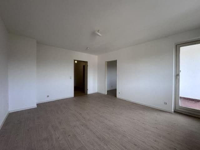 Prenájom bytu 2-izbový 46 m², Eschenstraße 37, Einbeck, Dolné Sasko Prenájom bytu 2-izbový 46 m², Eschenstraße 37, Einbeck, Dolné Sasko