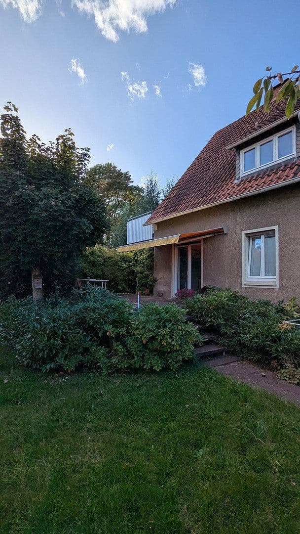 Predaj domu 152 m², pozemok 906 m², Bünde, Severné Porýnie - Westfálsko Predaj domu 152 m², pozemok 906 m², Bünde, Severné Porýnie - Westfálsko