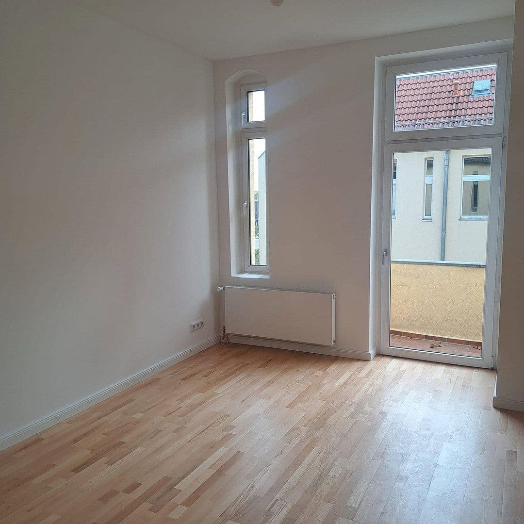 Prenájom bytu 4-izbový 141 m², Berlin, Berlín Prenájom bytu 4-izbový 141 m², Berlin, Berlín