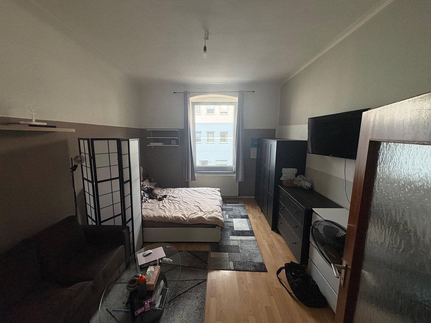 Prenájom bytu 1-izbový 40 m², Liliencronstr. 7, Düsseldorf, Severné Porýnie - Westfálsko Prenájom bytu 1-izbový 40 m², Liliencronstr. 7, Düsseldorf, Severné Porýnie - Westfálsko