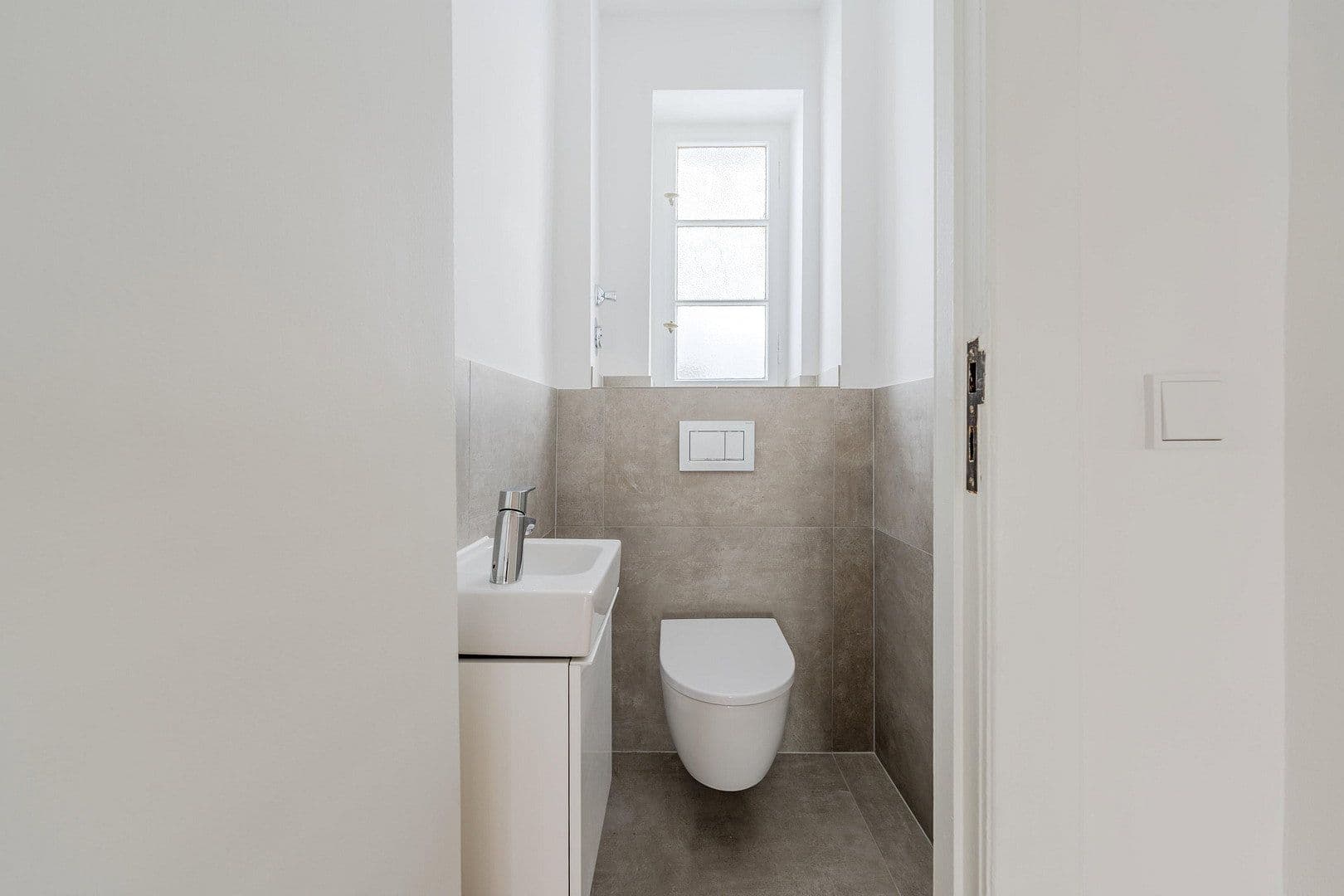 Predaj bytu 4-izbový 148 m², Düsseldorfer Str. 35, Berlin, Berlín Predaj bytu 4-izbový 148 m², Düsseldorfer Str. 35, Berlin, Berlín