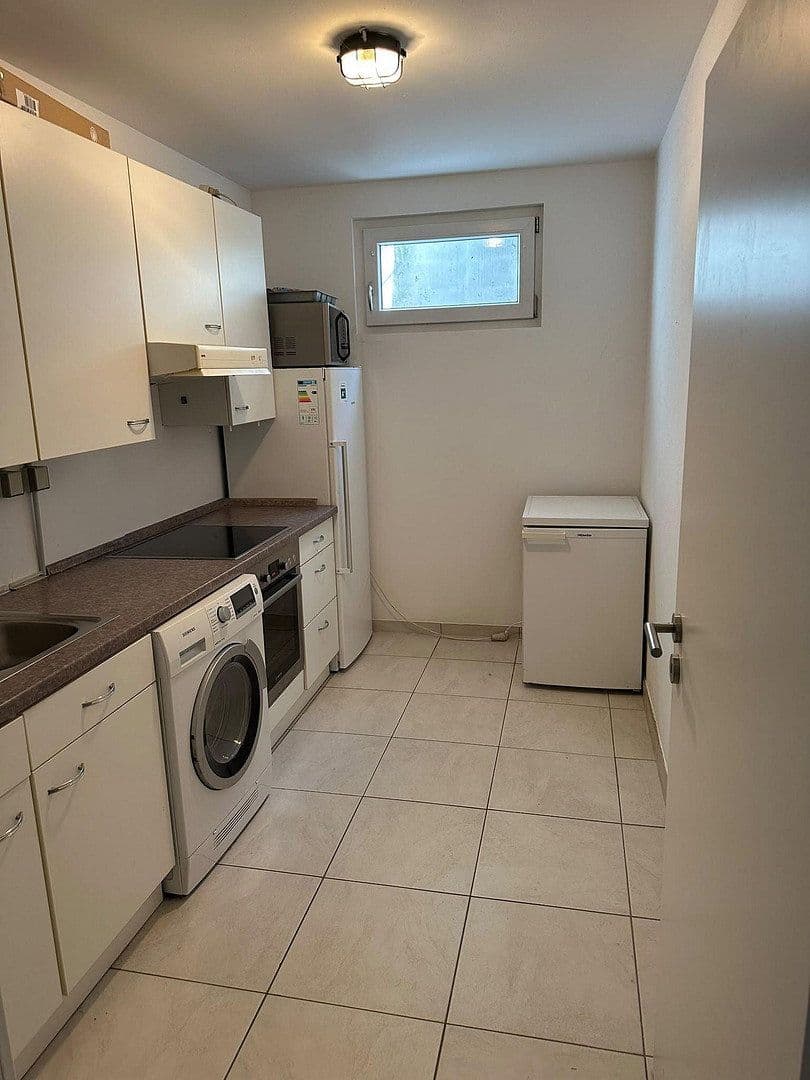 Predaj domu 195 m², pozemok 641 m², Erlangen, Bavorsko Predaj domu 195 m², pozemok 641 m², Erlangen, Bavorsko