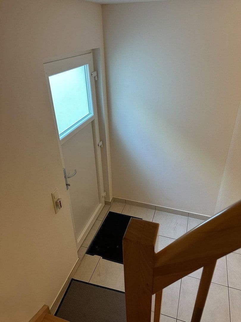 Predaj domu 195 m², pozemok 641 m², Erlangen, Bavorsko Predaj domu 195 m², pozemok 641 m², Erlangen, Bavorsko